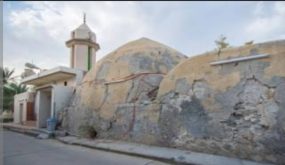 ما هي قصة الحمام الأثري في القطيف الذي يحتوي على عين كبريتية؟